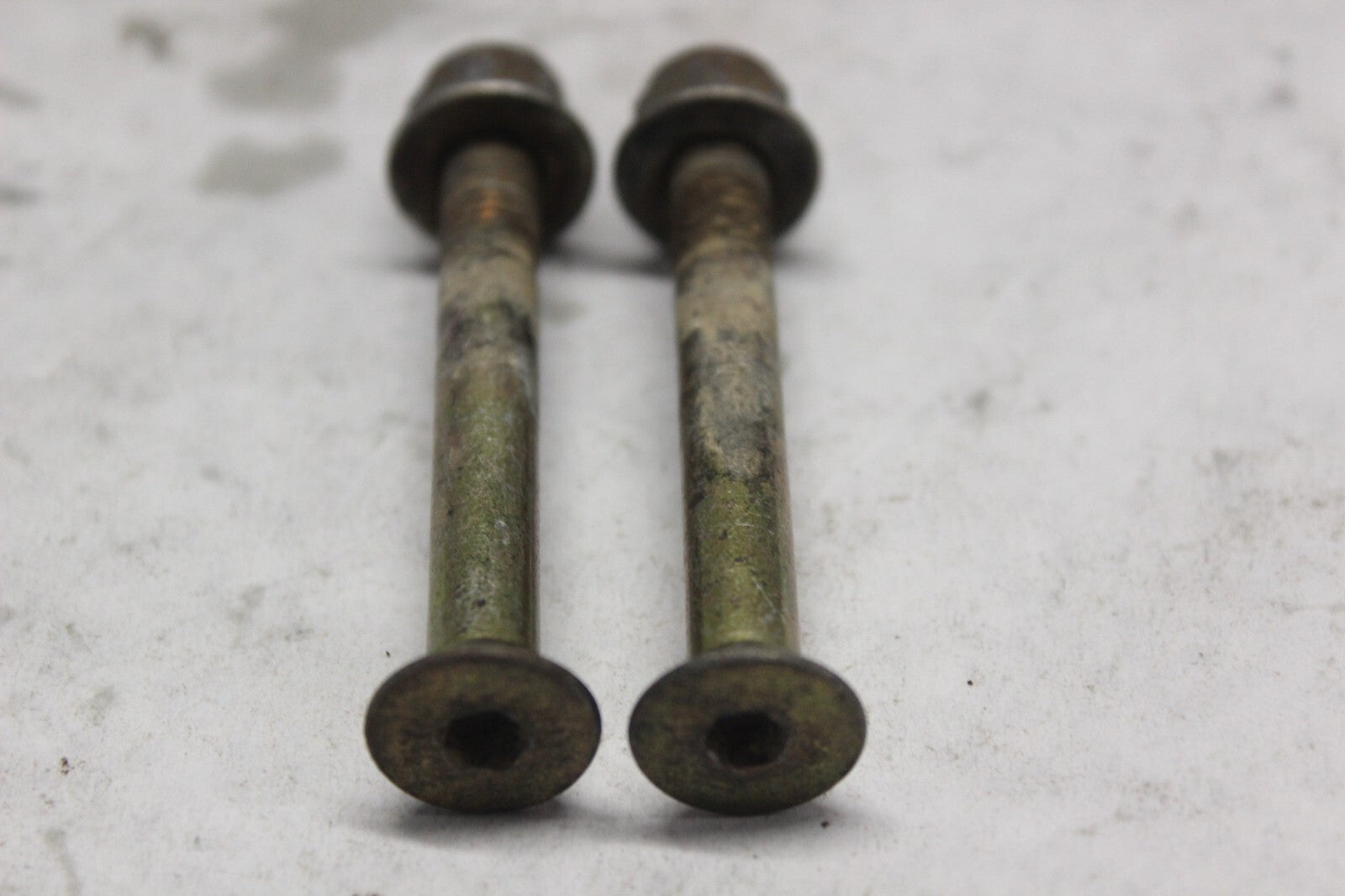 CHAIN PROTECTOR SOCKET BOLT 2PCS 205387044 2004 CAN AM BOMBARDIER DS650