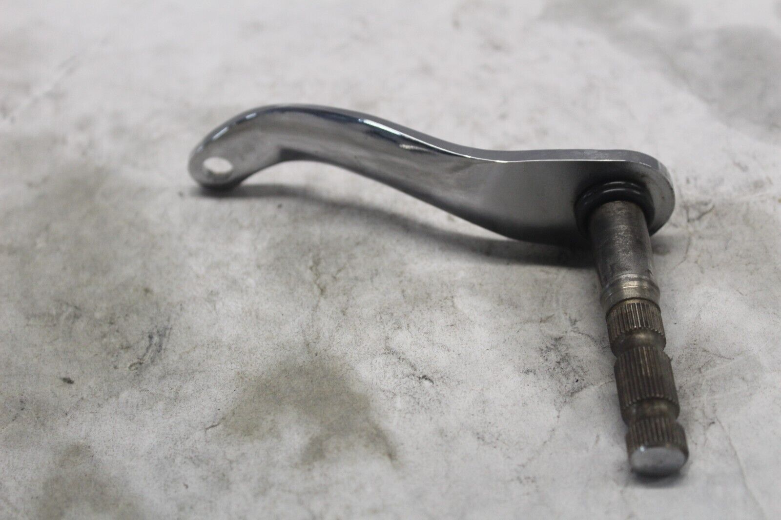 SHIFT LEVER CHROME 33668-90 2005 HD SOFTAIL DELUXE FLSTNI