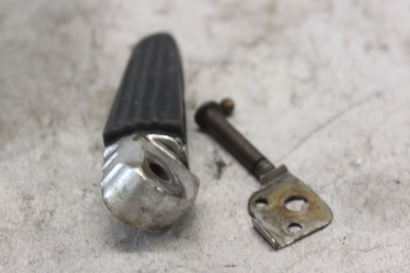 PASSENGER BAR ASSY LEFT 43620-33E11 2002 SUZUKI HAYABUSA GSX1300R