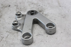 FRONT LEFT FOOTREST BRACKET 43521-35F00 2002 SUZUKI GSX-R1000