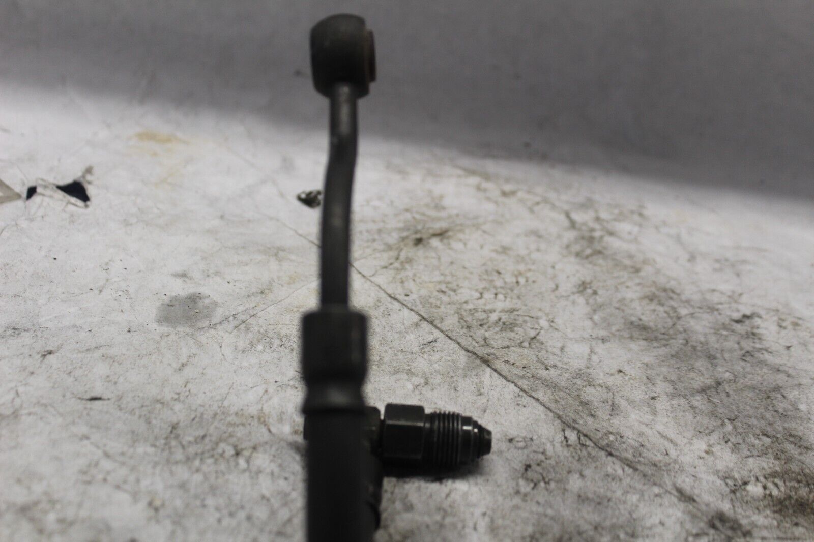 HIGH PRESSURE SUPPLY FUEL LINE 61470-95 1997 H-D ELECTRAGLIDE FLHTC-I