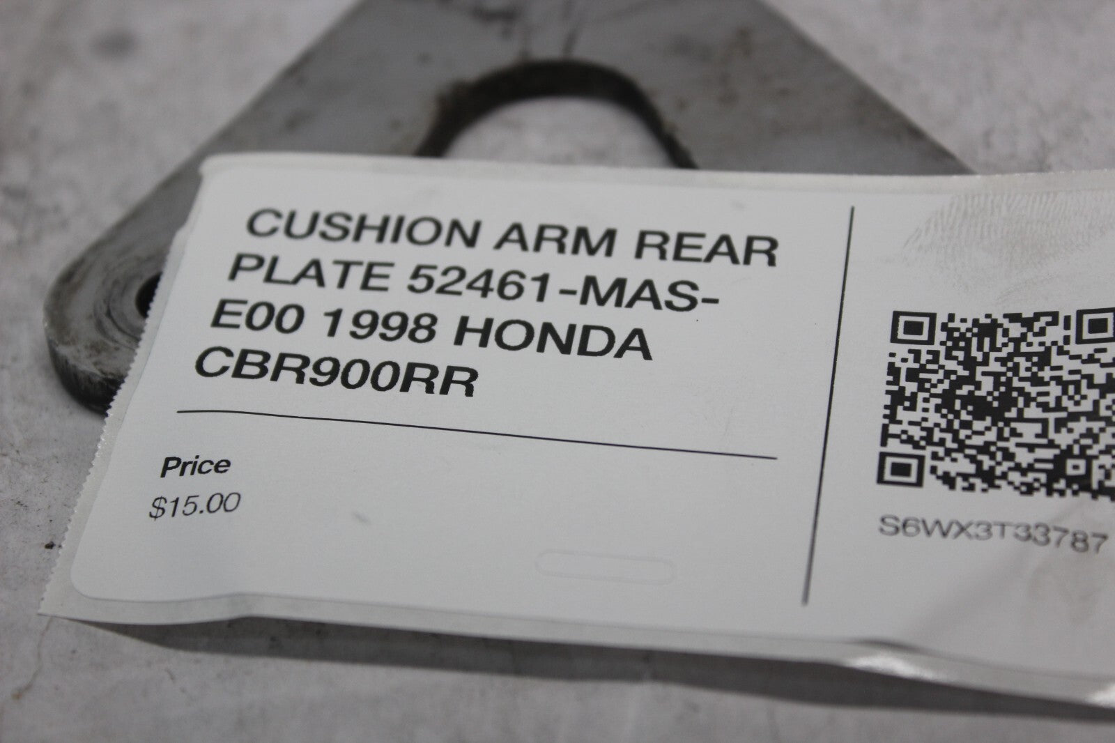 CUSHION ARM REAR PLATE 52461-MAS-E00 1998 HONDA CBR900RR