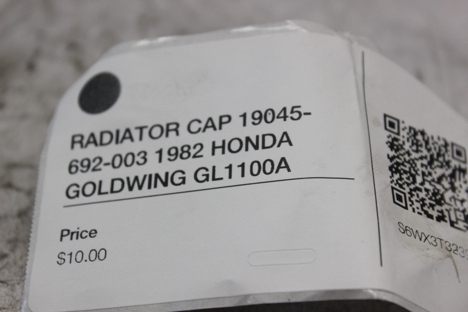 RADIATOR CAP 19045-692-003 1982 HONDA GOLDWING GL1100A