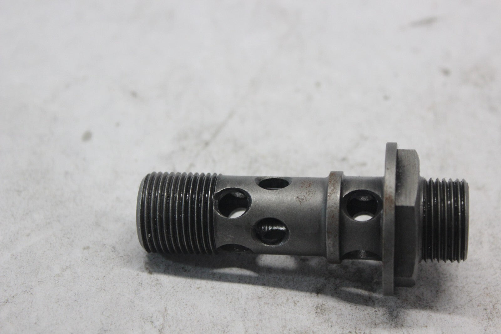 OIL COOLER BOLT 90019-MW0-000 1998 HONDA CBR900RR