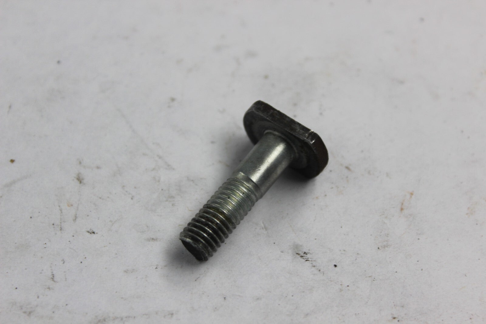 GEARSHIFT PEDAL PIVOT BOLT 24725-MB1-000 1983 HONDA VF750C MAGNA