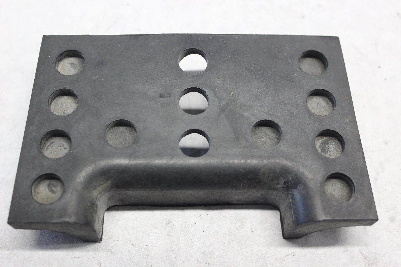 FUEL TANK DAMPER 92075-1672 1986 KAWASAKI CONCOURS ZG1000