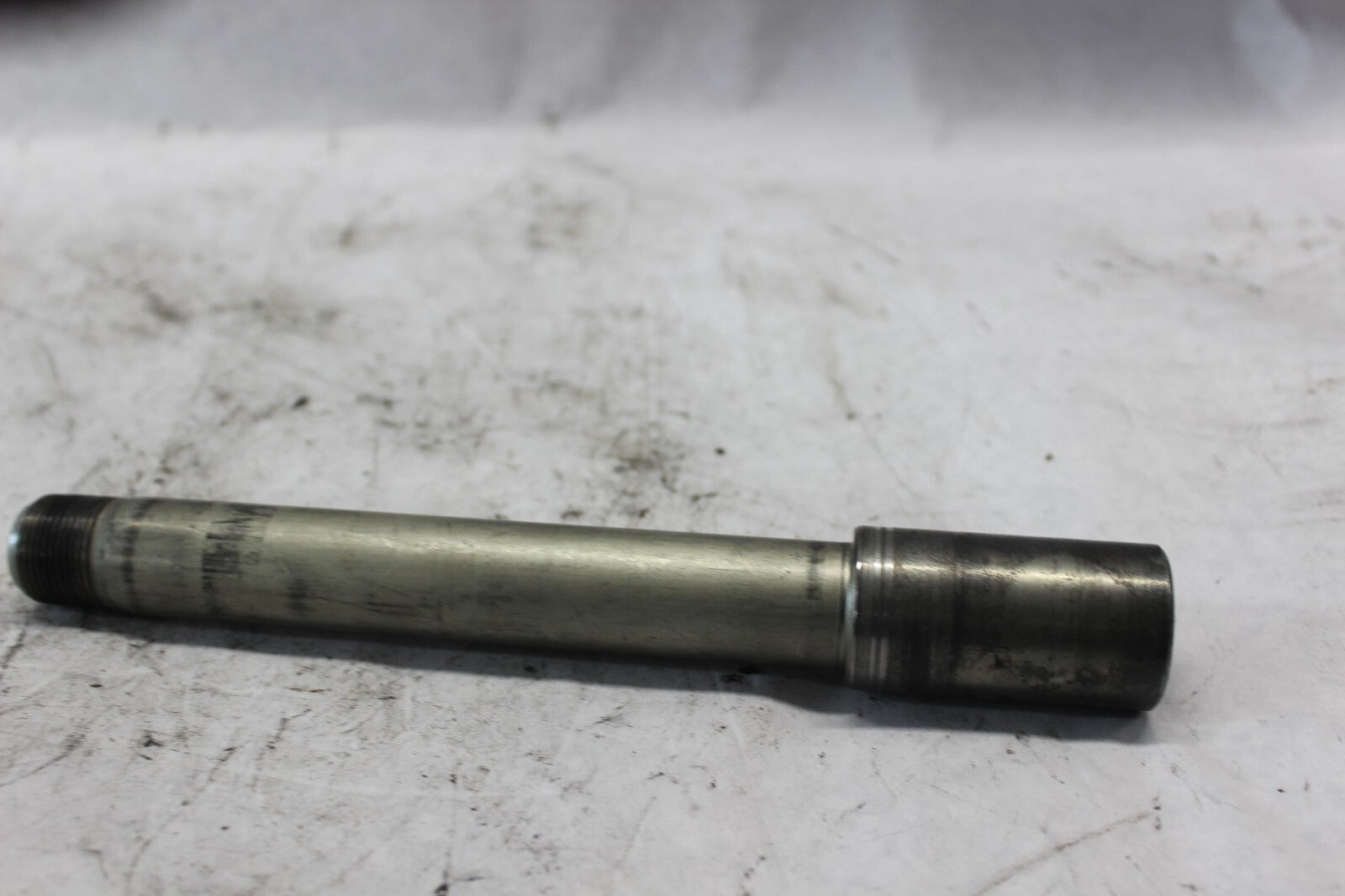 FRONT AXLE 54711-35F10 2002 SUZUKI GSX-R1000