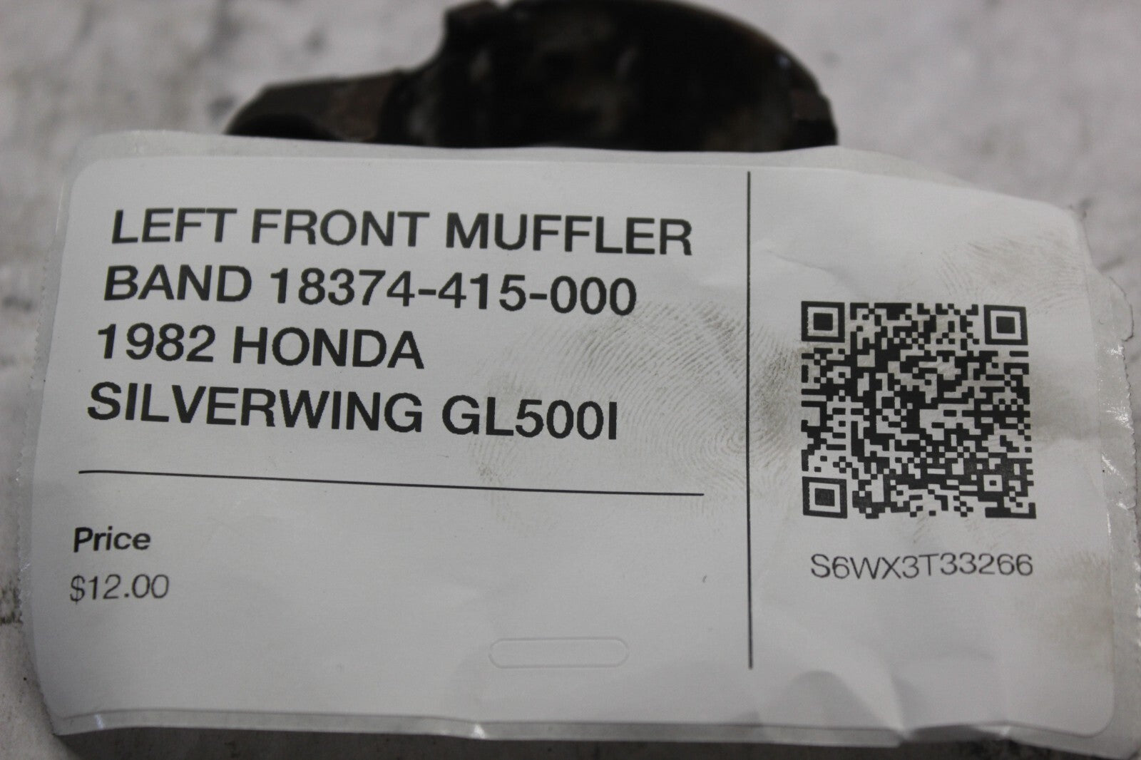 LEFT FRONT MUFFLER BAND 18374-415-000 1982 HONDA SILVERWING GL500I