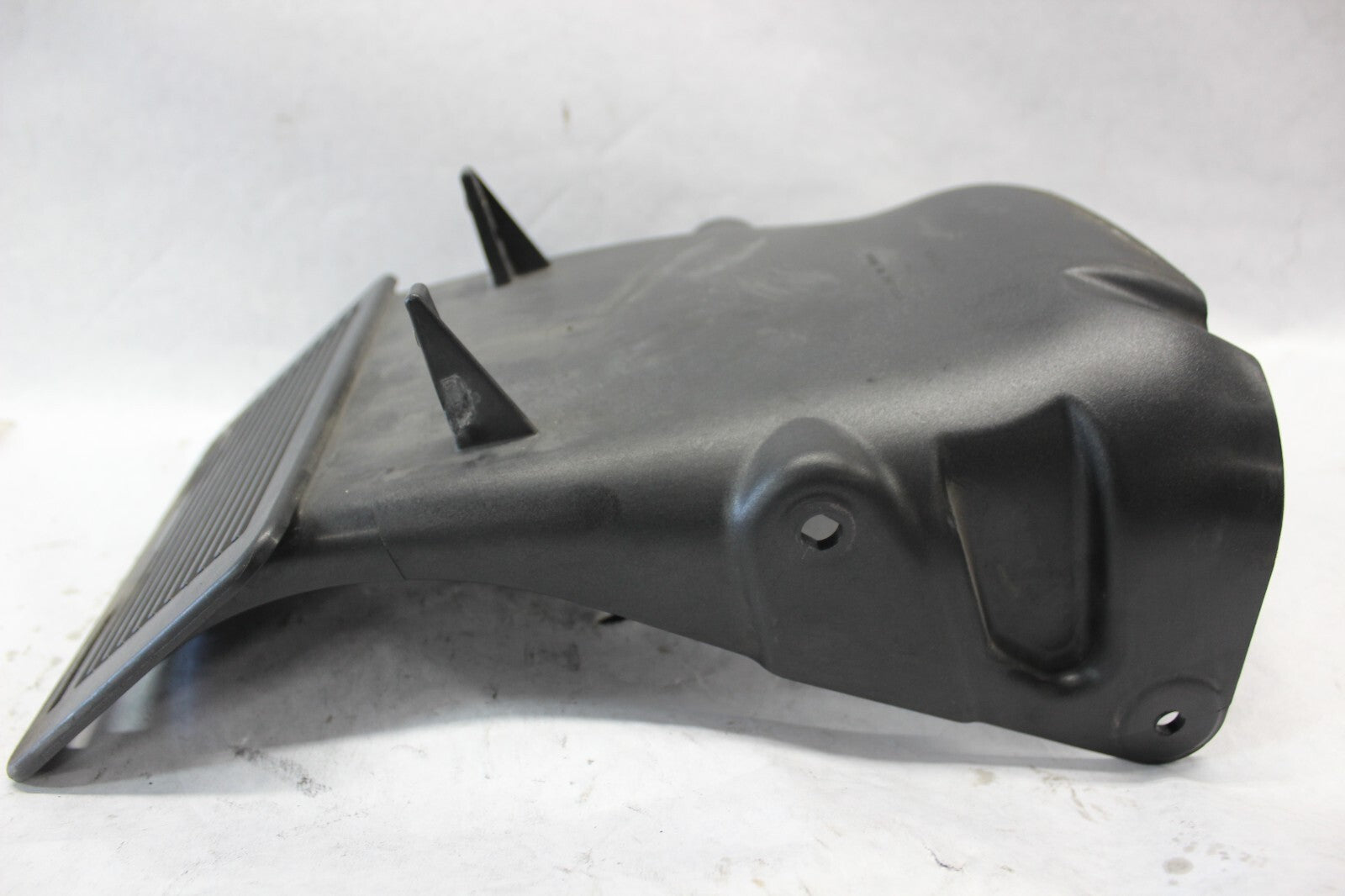 LICENSE PLATE BRACKET 68890-00 2001 H-D SOFTAIL DUECE FXSTD