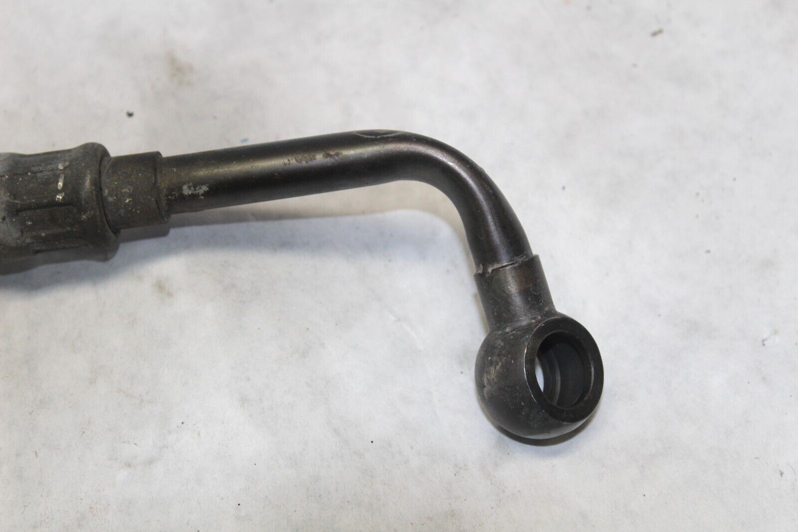 OIL COOLER HOSE RIGHT 16460-32F00 2001 SUZUKI BANDIT GSF1200S