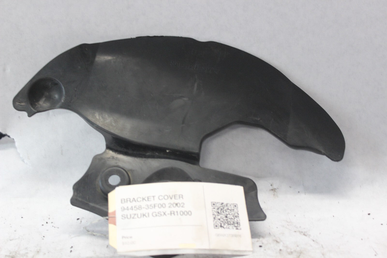 BRACKET COVER 94458-35F00 2002 SUZUKI GSX-R1000