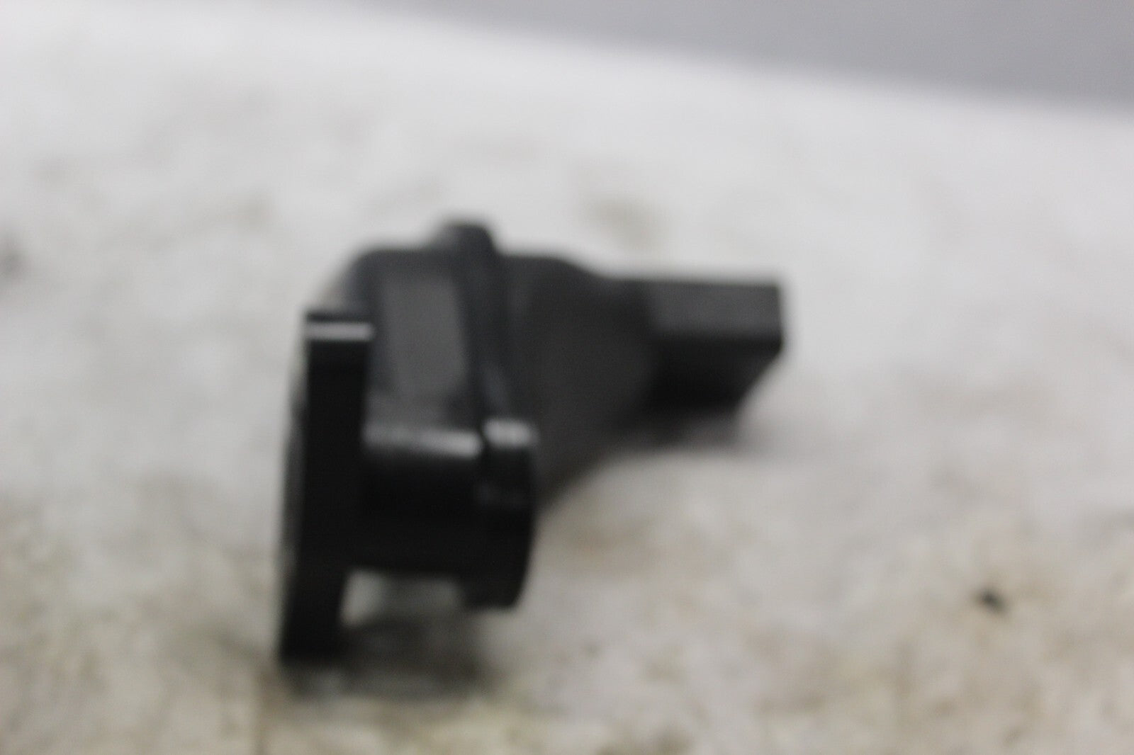 ENGINE OIL STRAINER 16520-24F00 2002 SUZUKI HAYABUSA GSX1300R