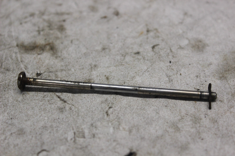LICENSE PLATE SETTING PIN 84702-MB9-770 1982 HONDA GOLDWING GL1100A