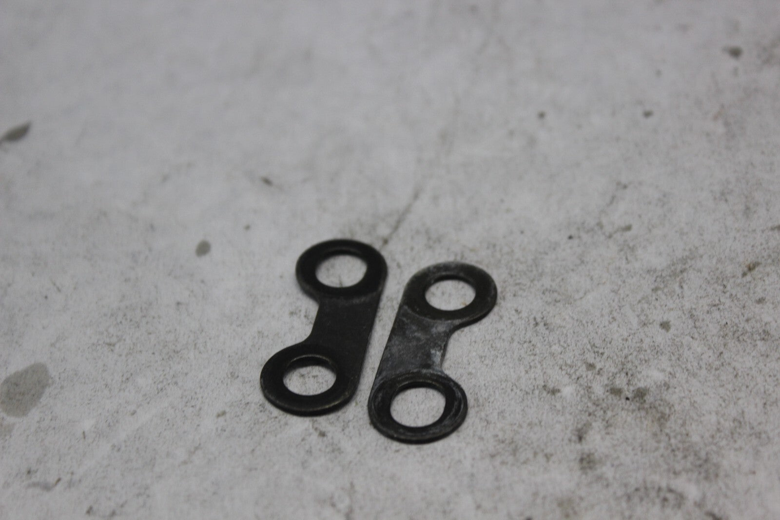 HANDLEBAR MOUNTING PLATE 2PCS 53103-MW0-000 1998 HONDA CBR900RR