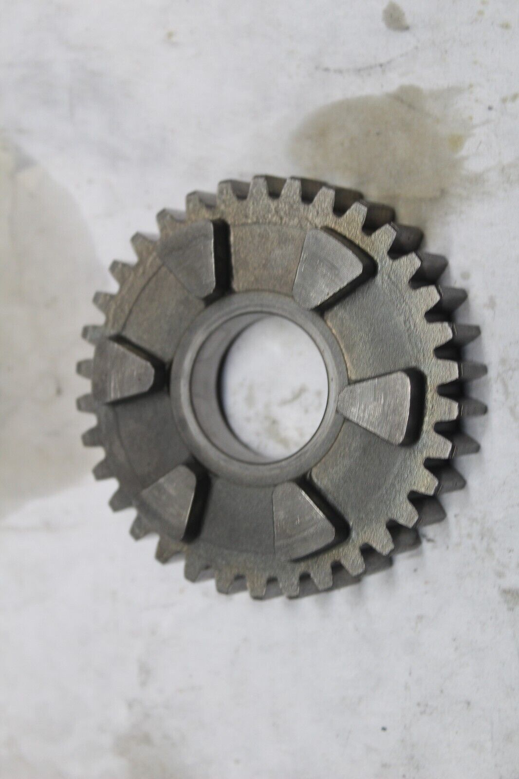 COUNTERSHAFT 3RD GEAR 34T 23461-413-000 1982 GL500I SILVERWING