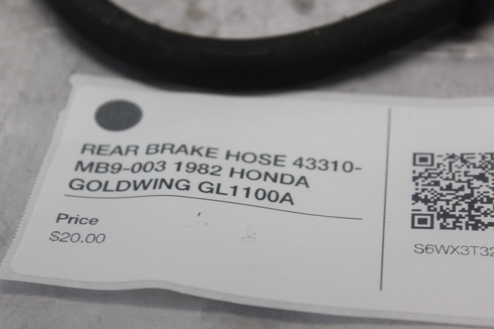 REAR BRAKE HOSE 43310-MB9-003 1982 HONDA GOLDWING GL1100A