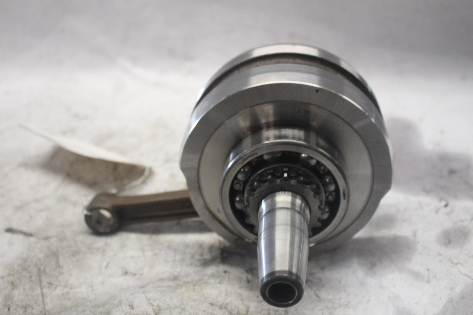 8b12ef7f-75e7-4d7f-9bf5-657fa0242946