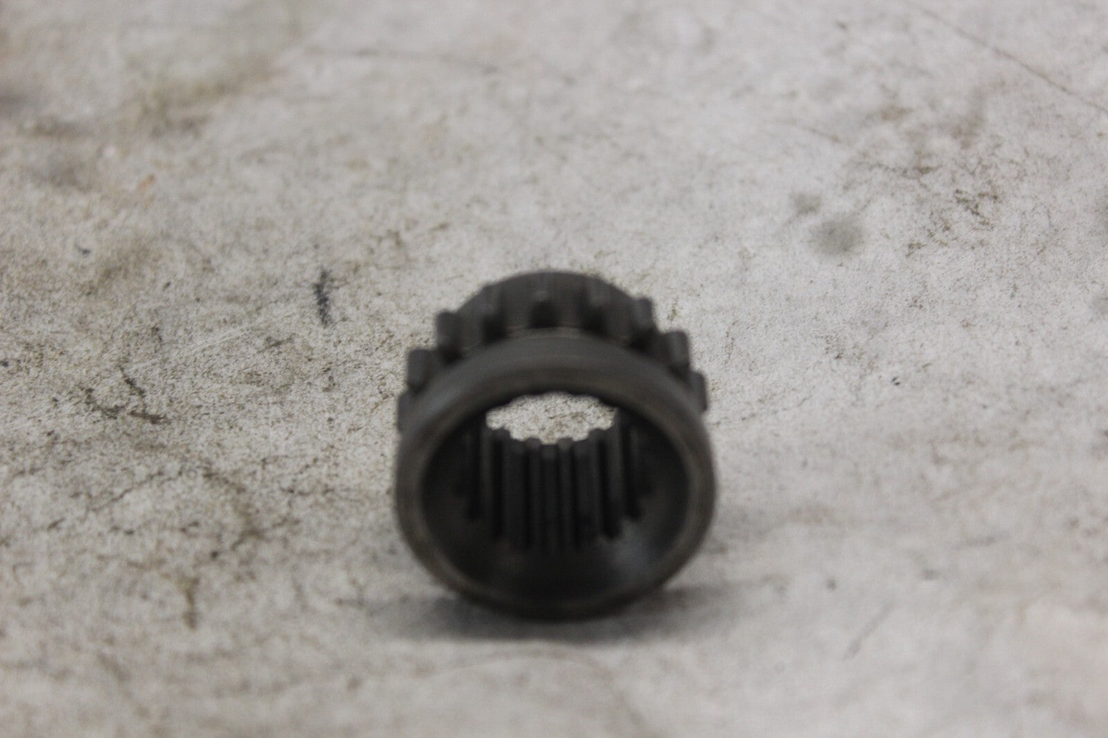 CAM CHAIN SPROCKET 12731-24F00 2002 SUZUKI HAYABUSA GSX1300R