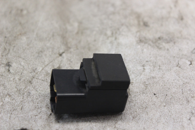 FUEL PUMP RELAY 38740-26E00 2002 SUZUKI HAYABUSA GSX1300R