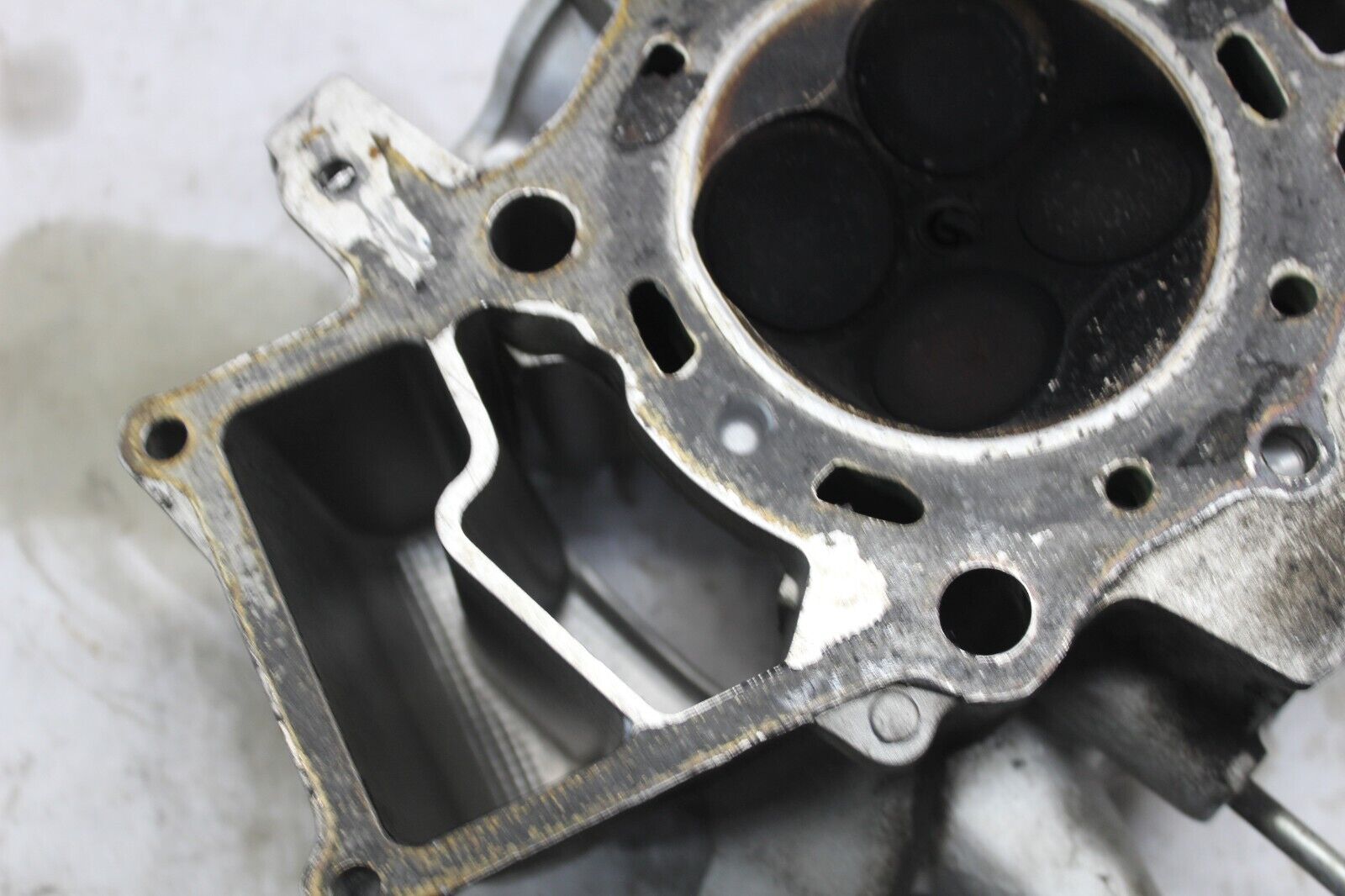 RIGHT CYLINDER HEAD 12200-MA1-000 1982 GL500I SILVERWING