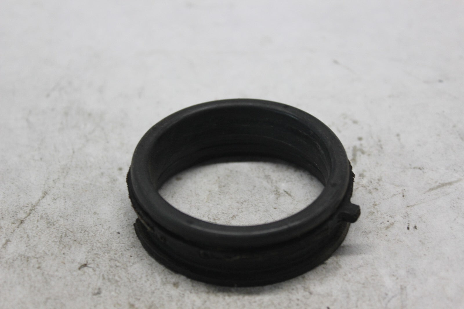 AIR CLEANER TUBE 17253-MW0-300  1998 HONDA CBR900RR