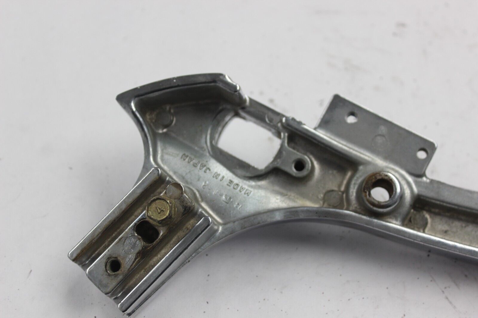 RIGHT LOWER FRAME GRIP 32109-1132 1987 VULCAN VN750A