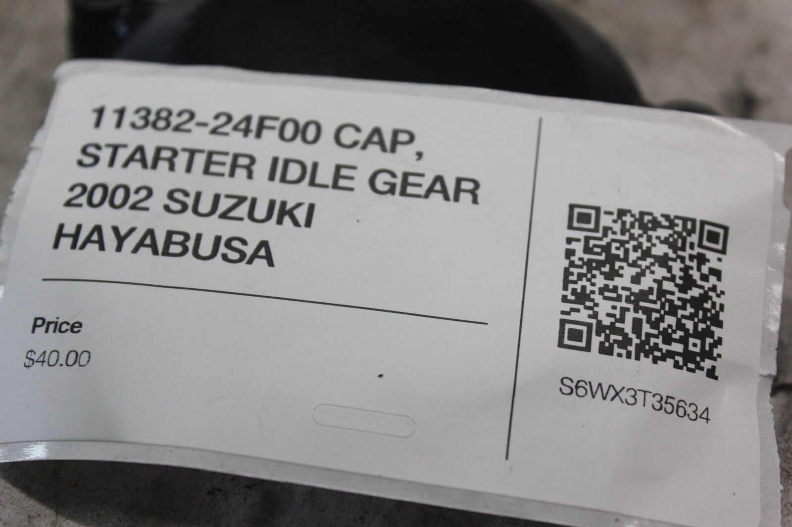 11382-24F00 CAP, STARTER IDLE GEAR 2002 SUZUKI HAYABUSA