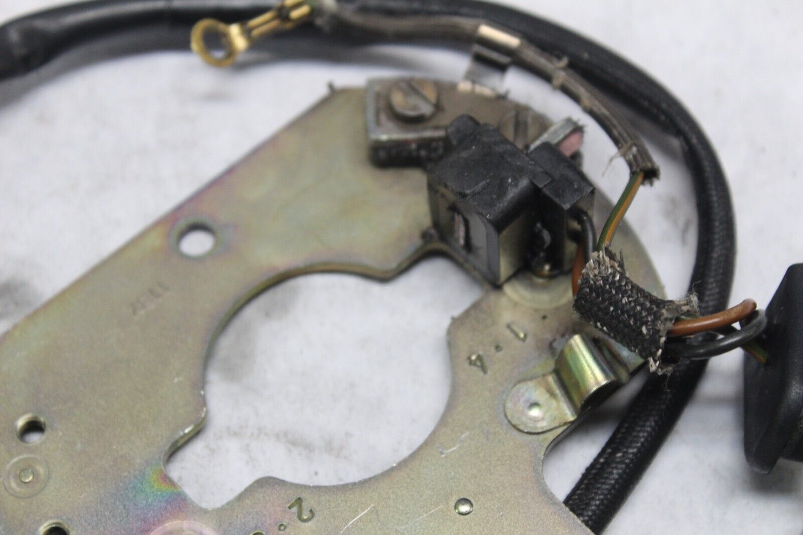 SIGNAL GENERATOR STATOR 33110-31F00 2001 SUZUKI BANDIT GSF1200S