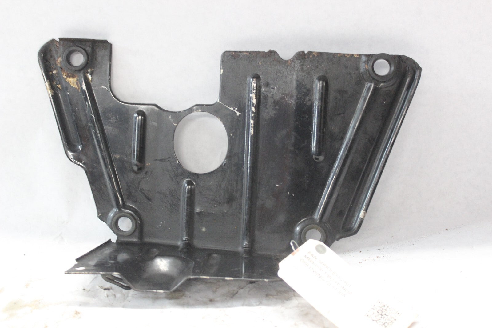 FAN SHROUD 62401-MB9-000 1982 HONDA GOLDWING GL1100A