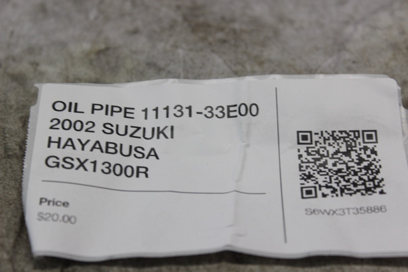 OIL PIPE 11131-33E00 2002 SUZUKI HAYABUSA GSX1300R