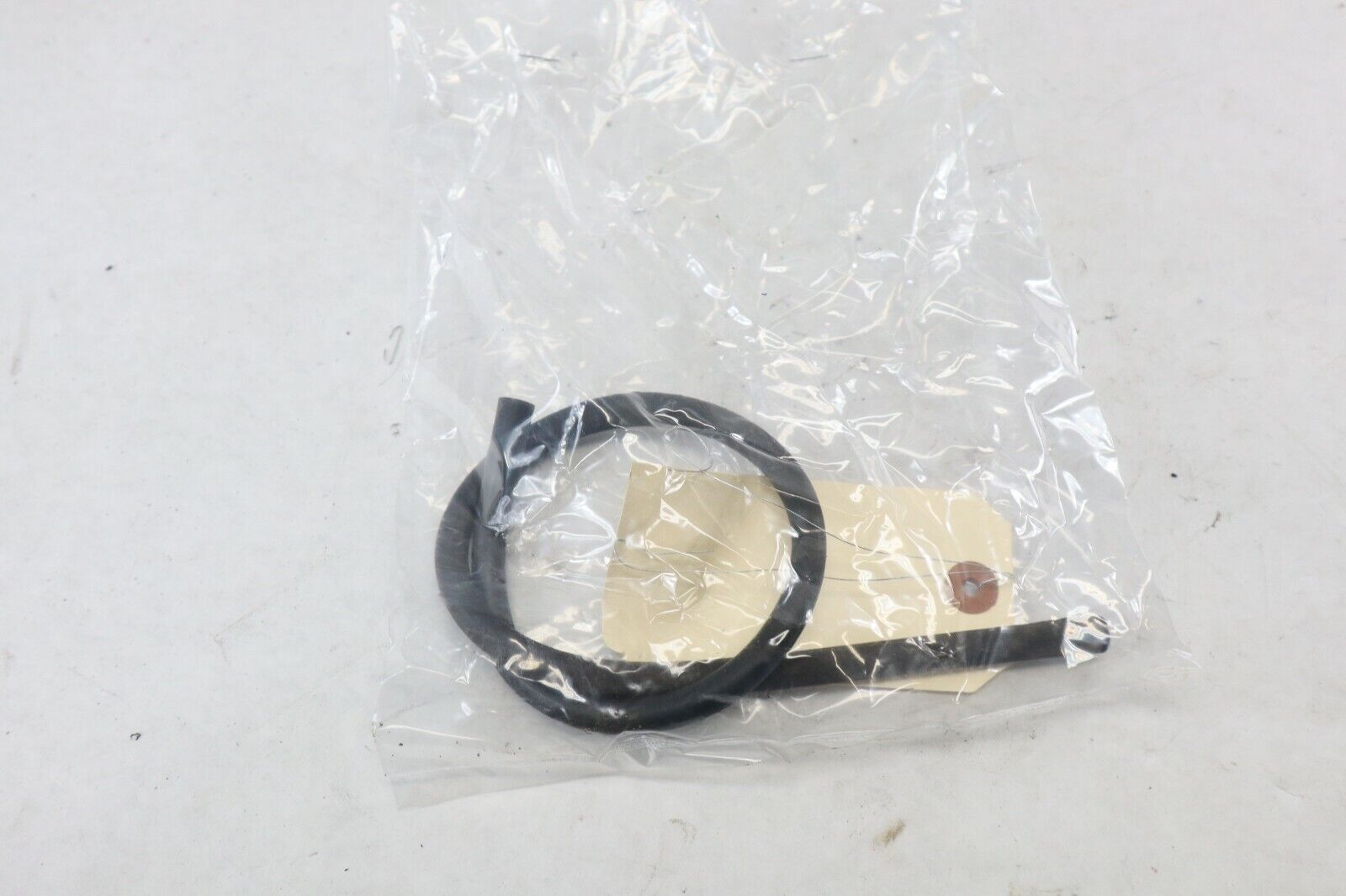 OEM Suzuki Radiator Overflow Tube 2006 GSX-R600 GSXR600 09352-50901-600