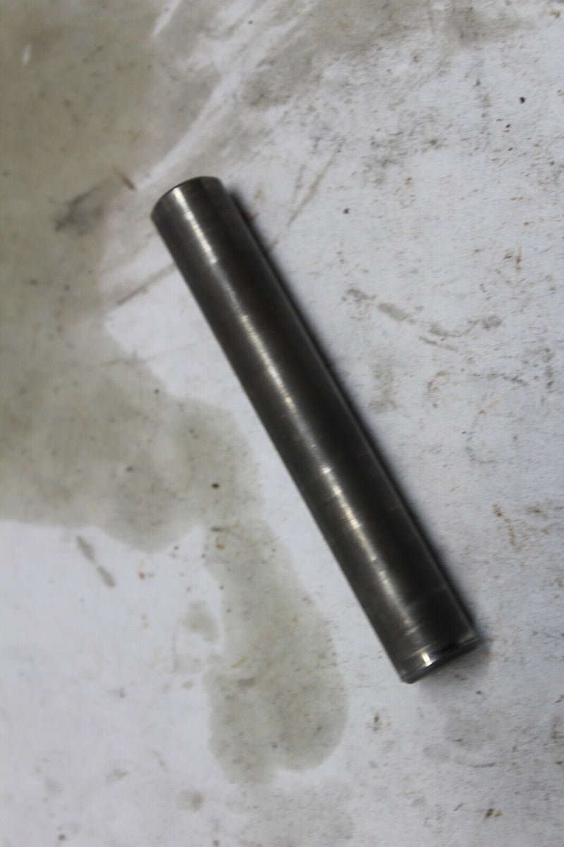 GEARSHIFT FORK GUIDE SHAFT (SMALL) 24241-415-000 1982 GL500I SILVERWING
