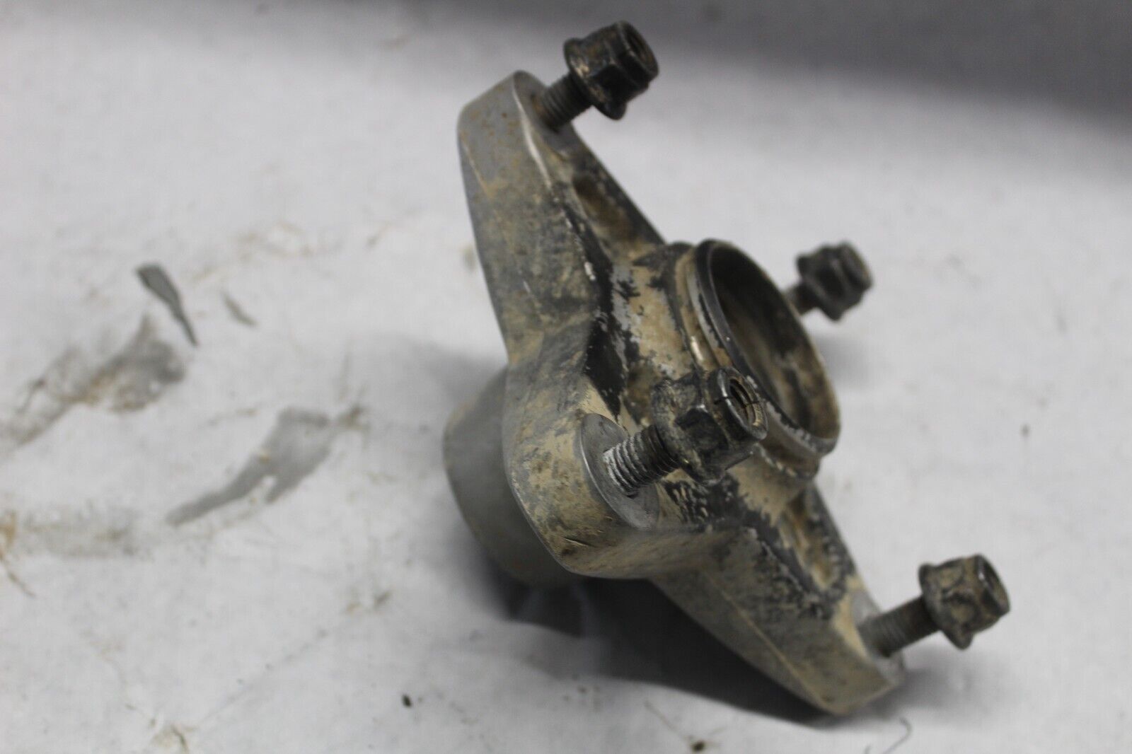 REAR WHEEL HUB W/STUDS 705500452 2004 BOMBARDIER DS 650