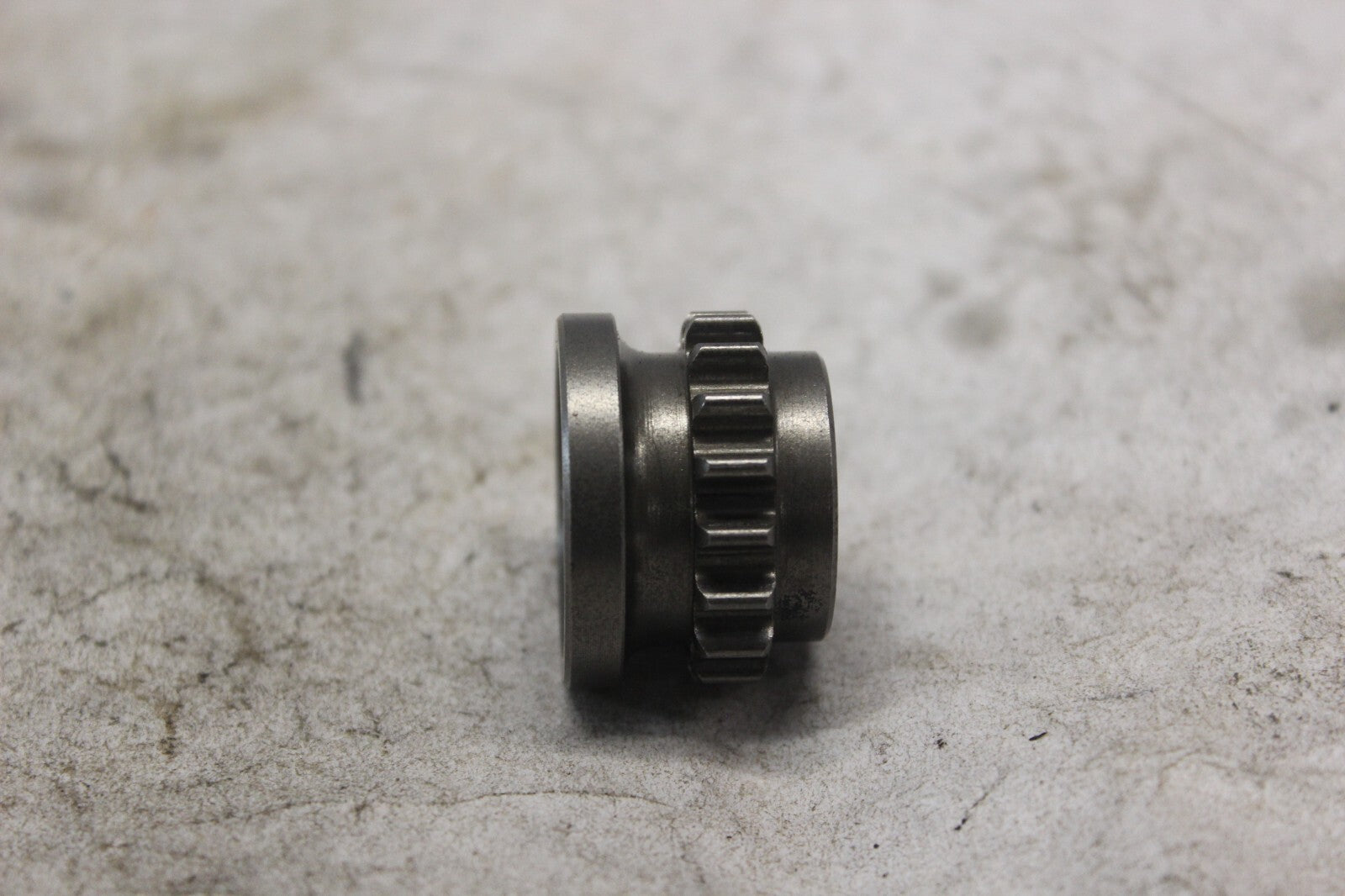 CAM CHAIN SPROCKET 12731-24F00 2002 SUZUKI HAYABUSA GSX1300R