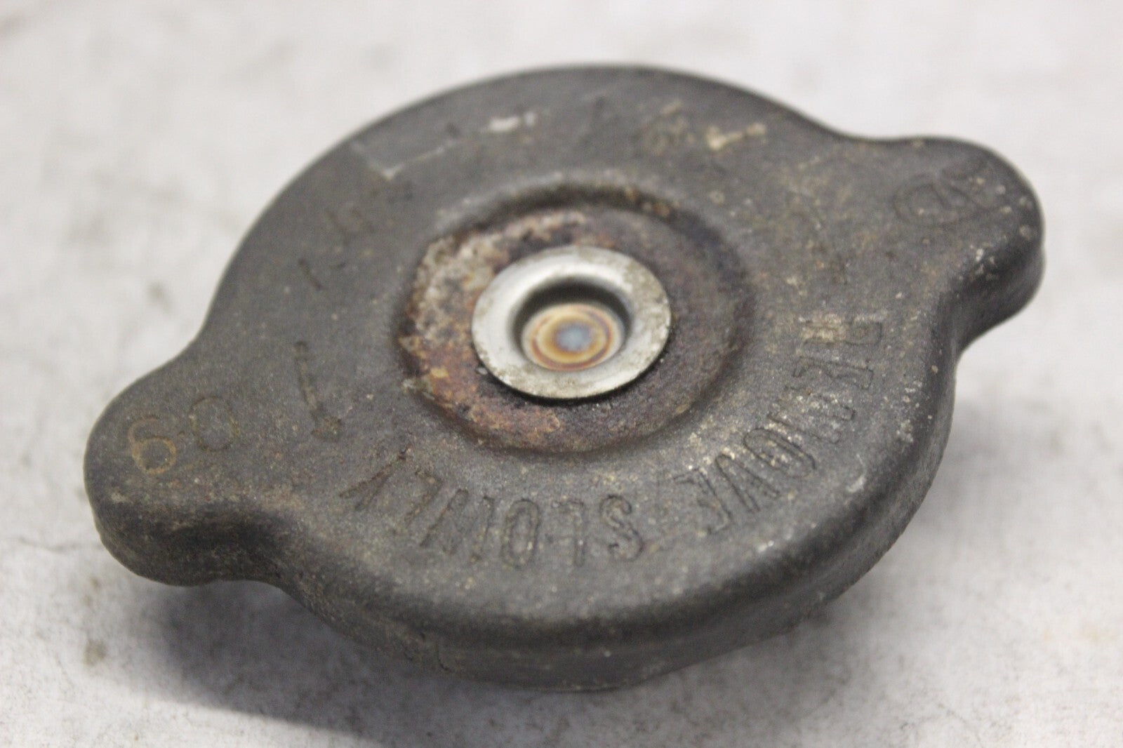 RADIATOR CAP 19045-692-003 1982 HONDA GOLDWING GL1100A