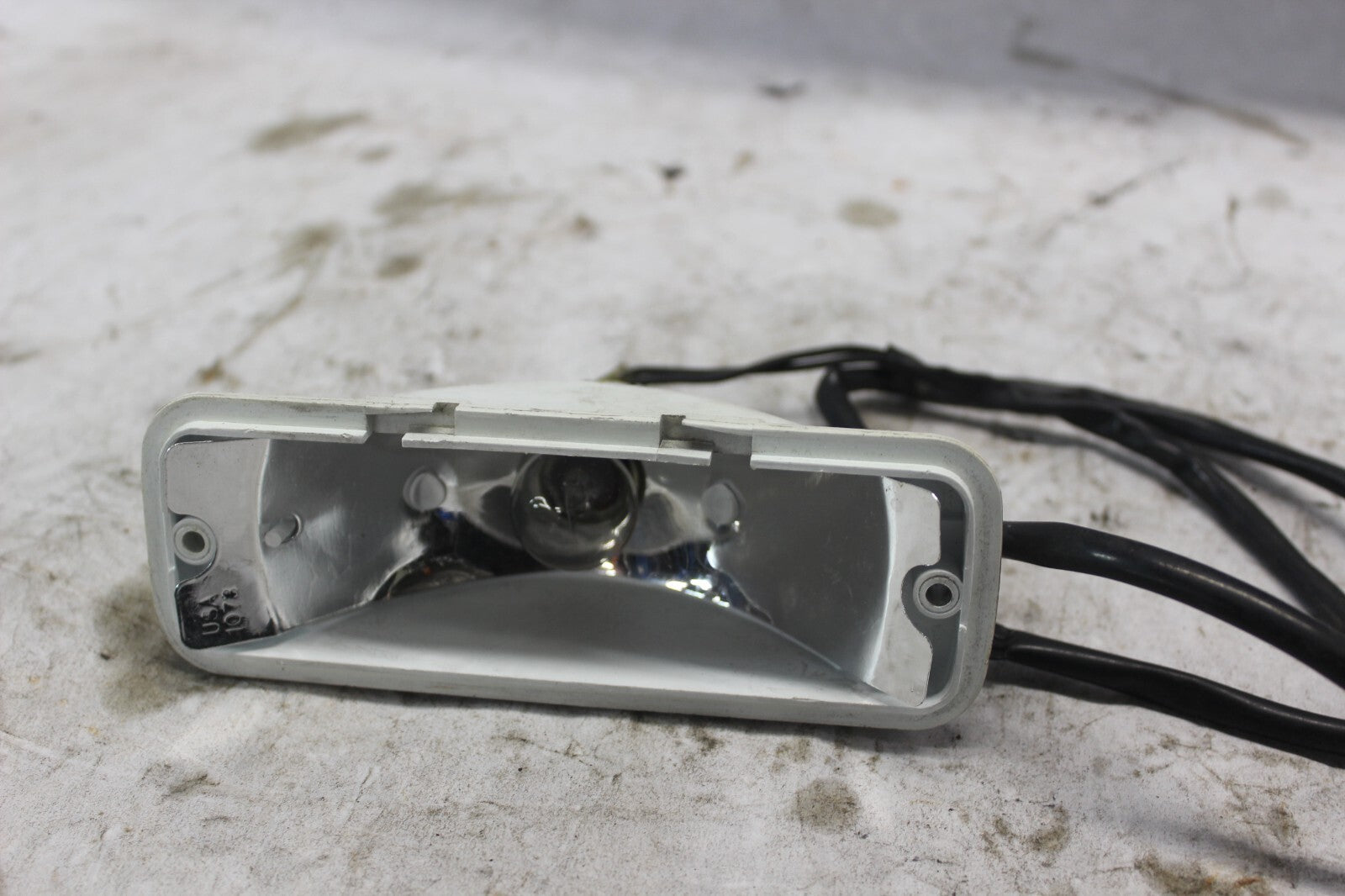 REAR TURN SIGNAL RIGHT 33600-463-771 1982 HONDA GOLDWING GL1100A