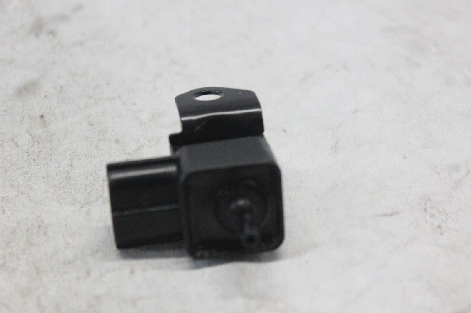 BOOST SENSOR 15620-02F00 2002 SUZUKI HAYABUSA GSX1300R