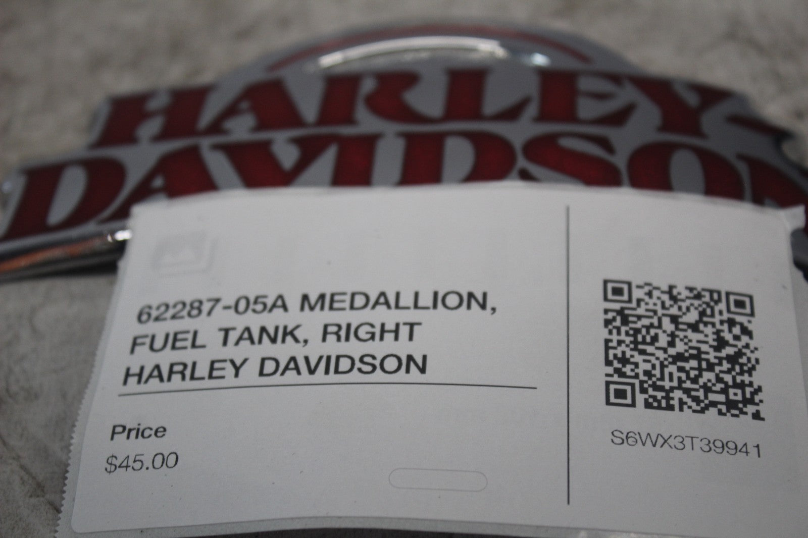 ed16e3cd-a79e-4c96-ad86-10be9ca85e17