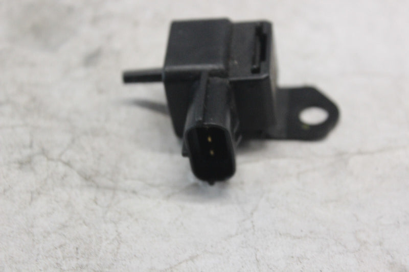 BOOST SENSOR 15620-02F00 2002 SUZUKI HAYABUSA GSX1300R