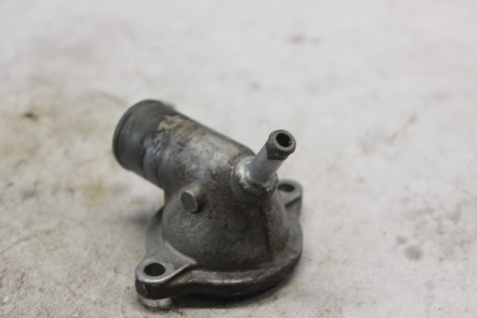 THERMOSTAT COVER 17661-24F00 2002 SUZUKI HAYABUSA GSX1300R