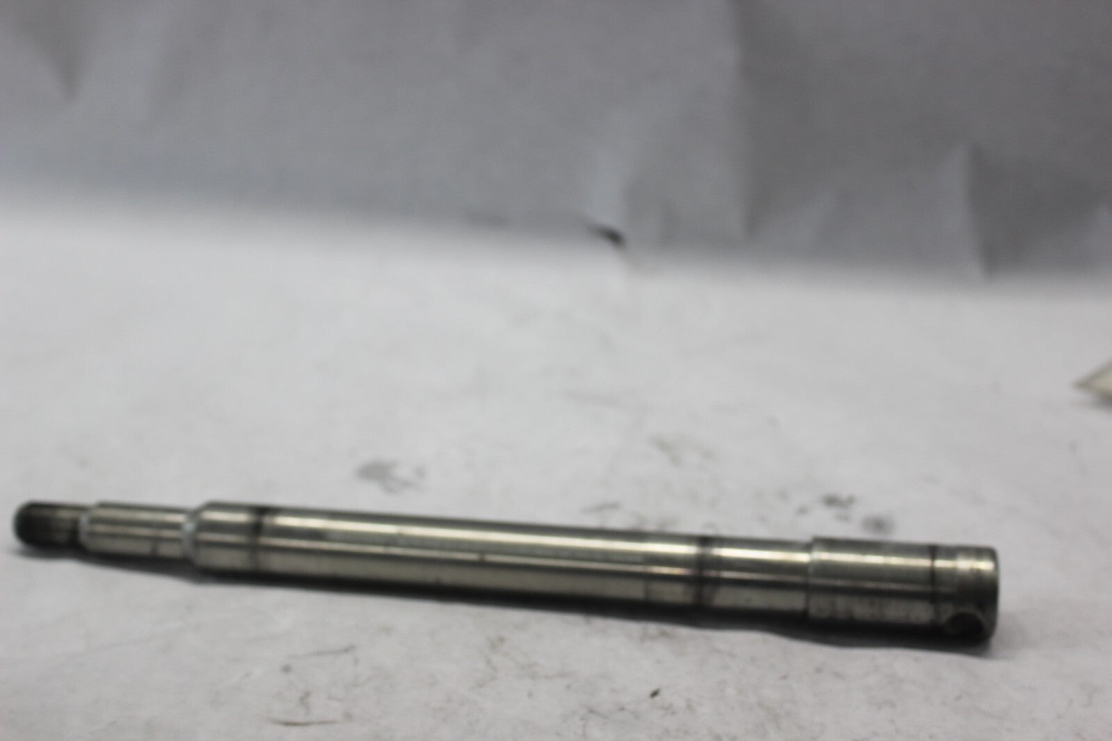 41547-07A FRONT WHEEL AXLE 25MM 2008 H-D ELECTRAGLIDE FLHT