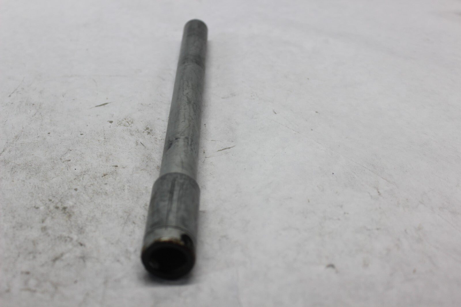 FRONT WHEEL AXLE 44301-MZ5-600 1998 HONDA CBR900RR