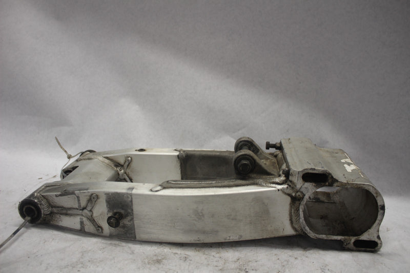 fb50c935-121b-411f-afce-a23f7028c415