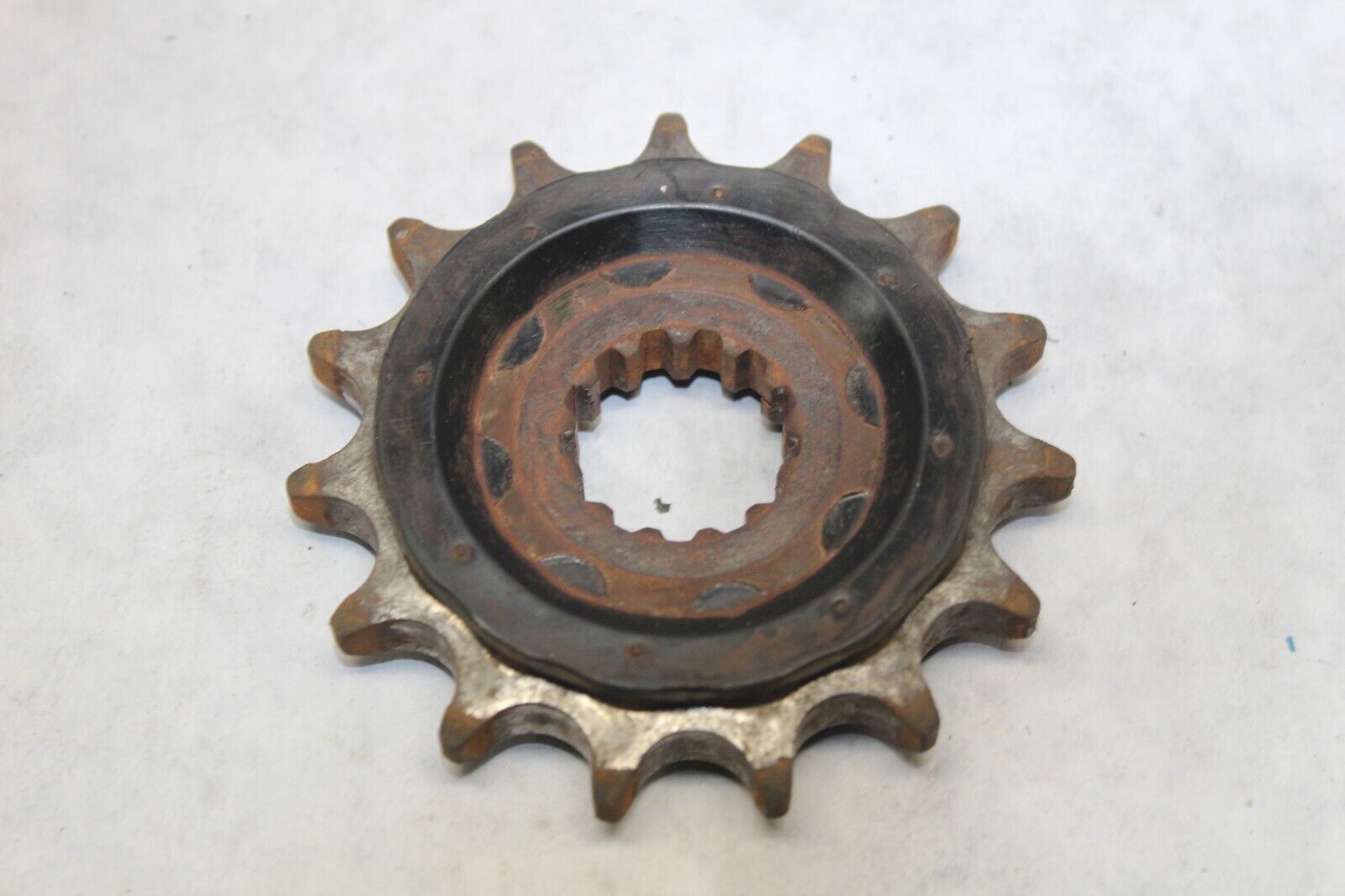 Engine Sprocket 15T 27510-17C10 2001 SUZUKI BANDIT GSF1200S
