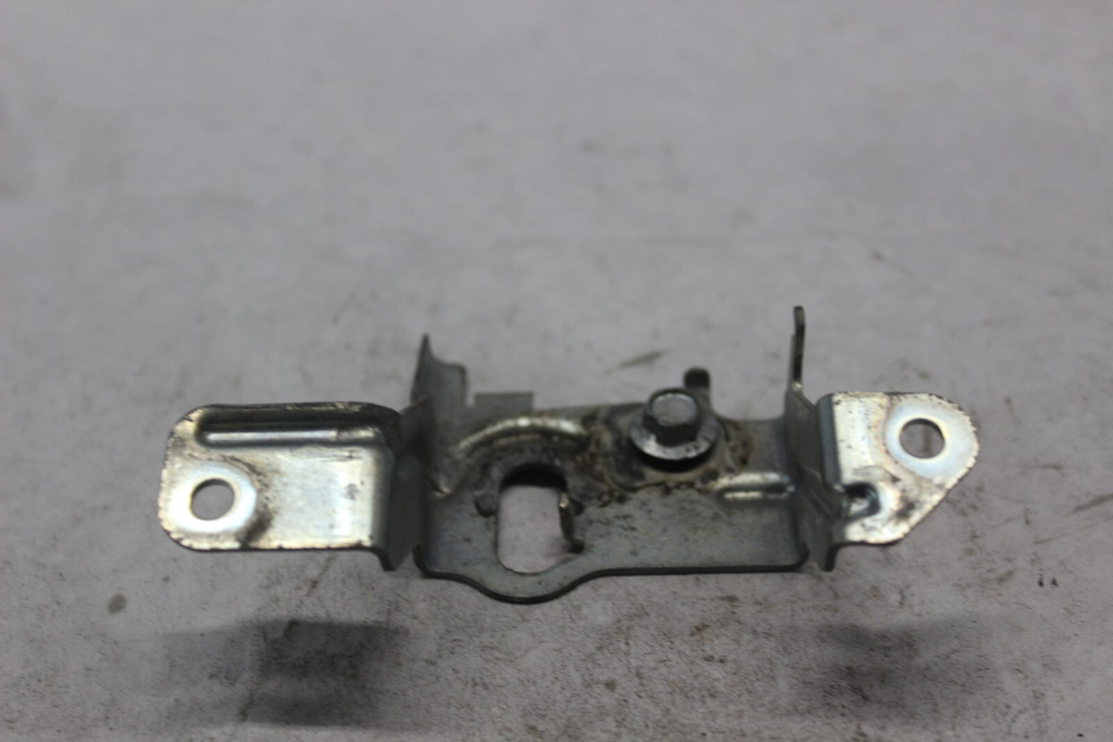 SEAT LOCK STAY 77233-MAS-E00 1998 HONDA CBR900RR