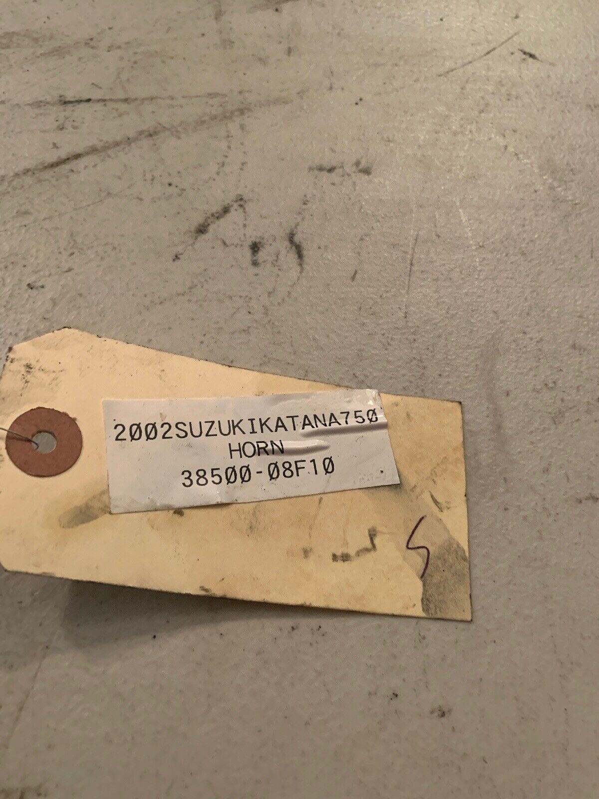 38500-08F10 Suzuki Horn 2002 GSX750 750 Katana