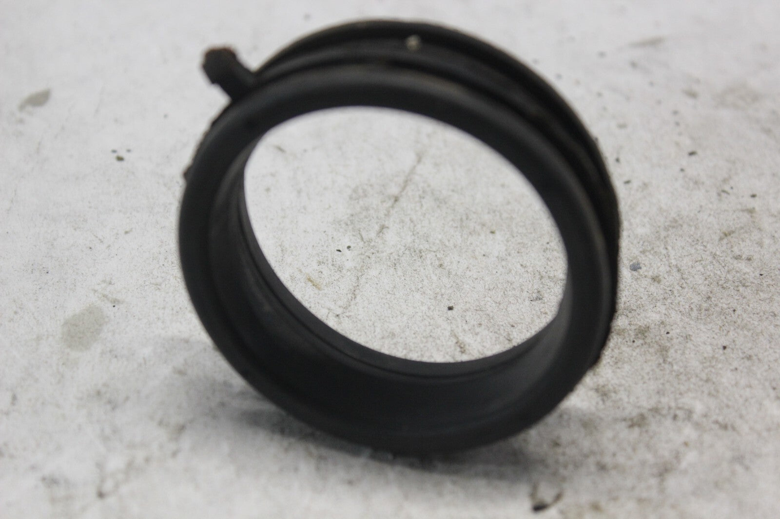 AIR CLEANER TUBE 17253-MW0-300  1998 HONDA CBR900RR