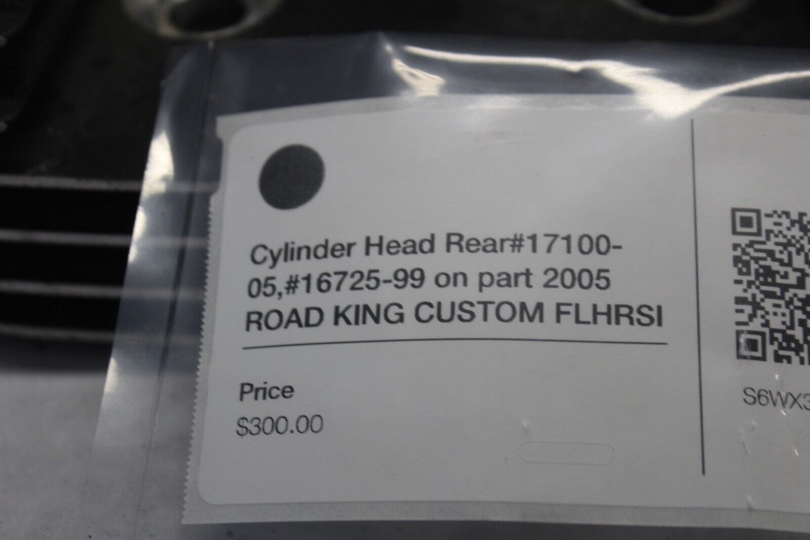 Cylinder Head Rear#17100-05,#16725-99 on part 2005 ROAD KING CUSTOM FLHRSI