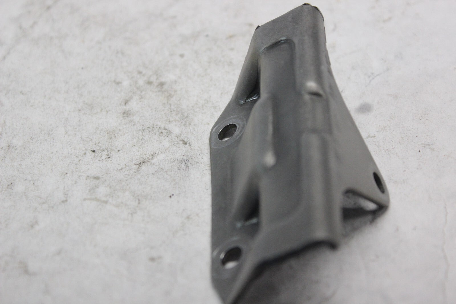 CAM CHAIN GUIDE B 14546-MW0-000 1998 HONDA CBR900RR