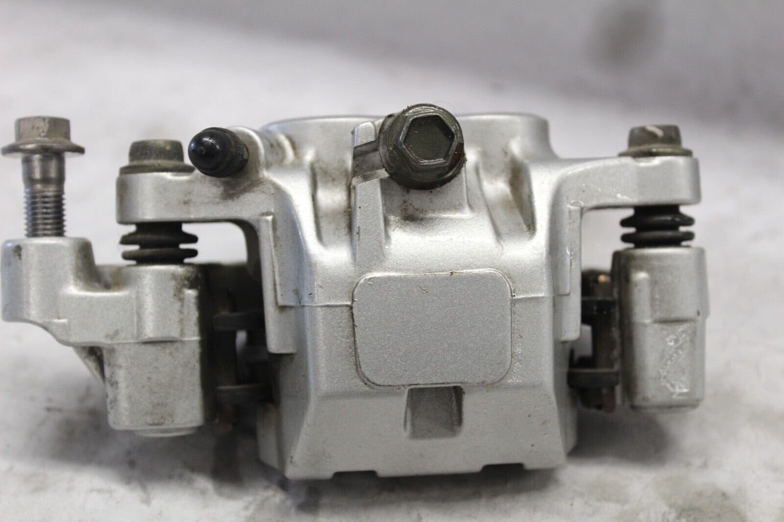 FRONT CALIPER ASSY RIGHT 5KS-2580U-00-00 2001 XVS1100A VSTAR CLASSIC